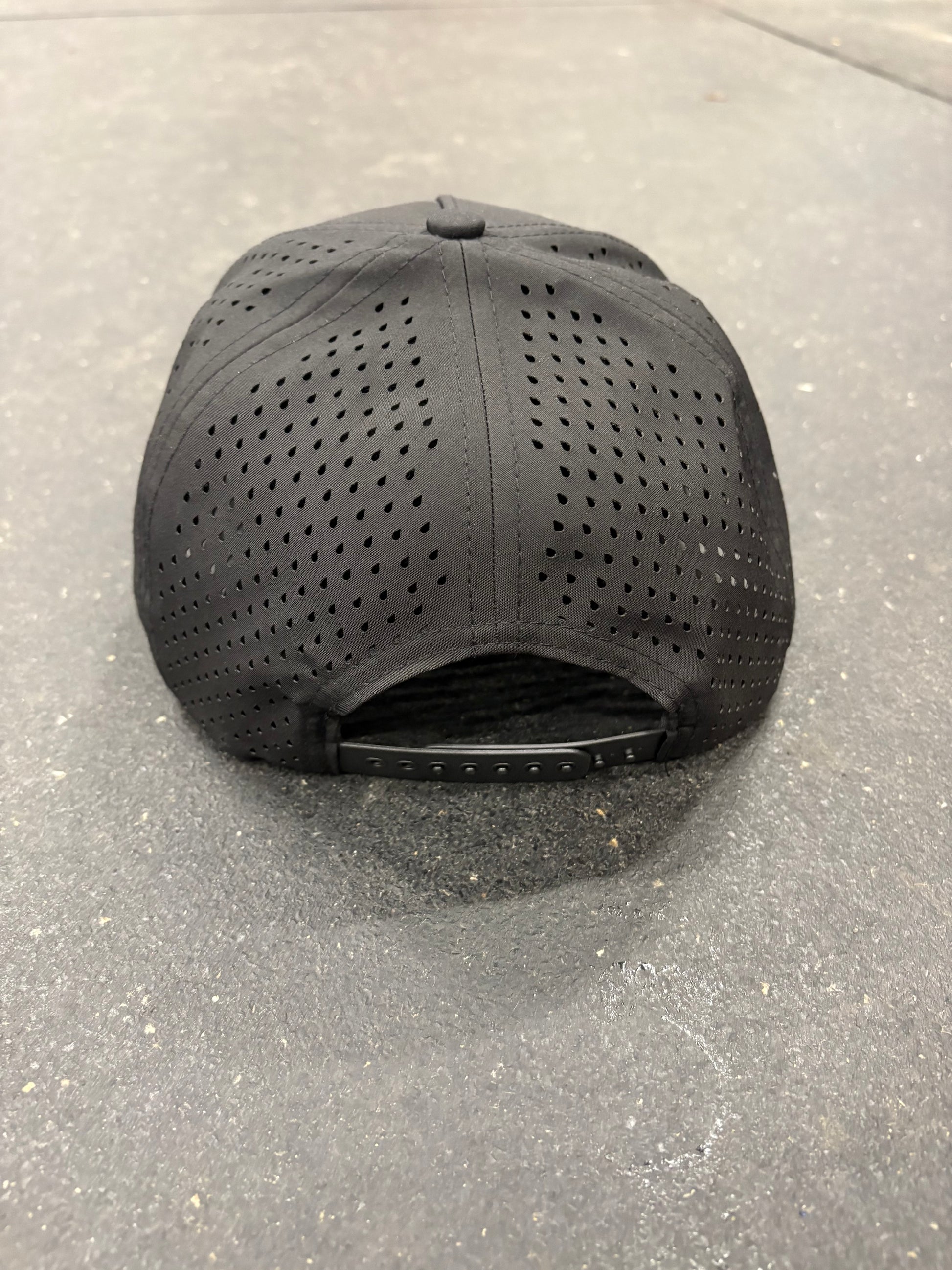 MADE FOR MORE Performance Hat