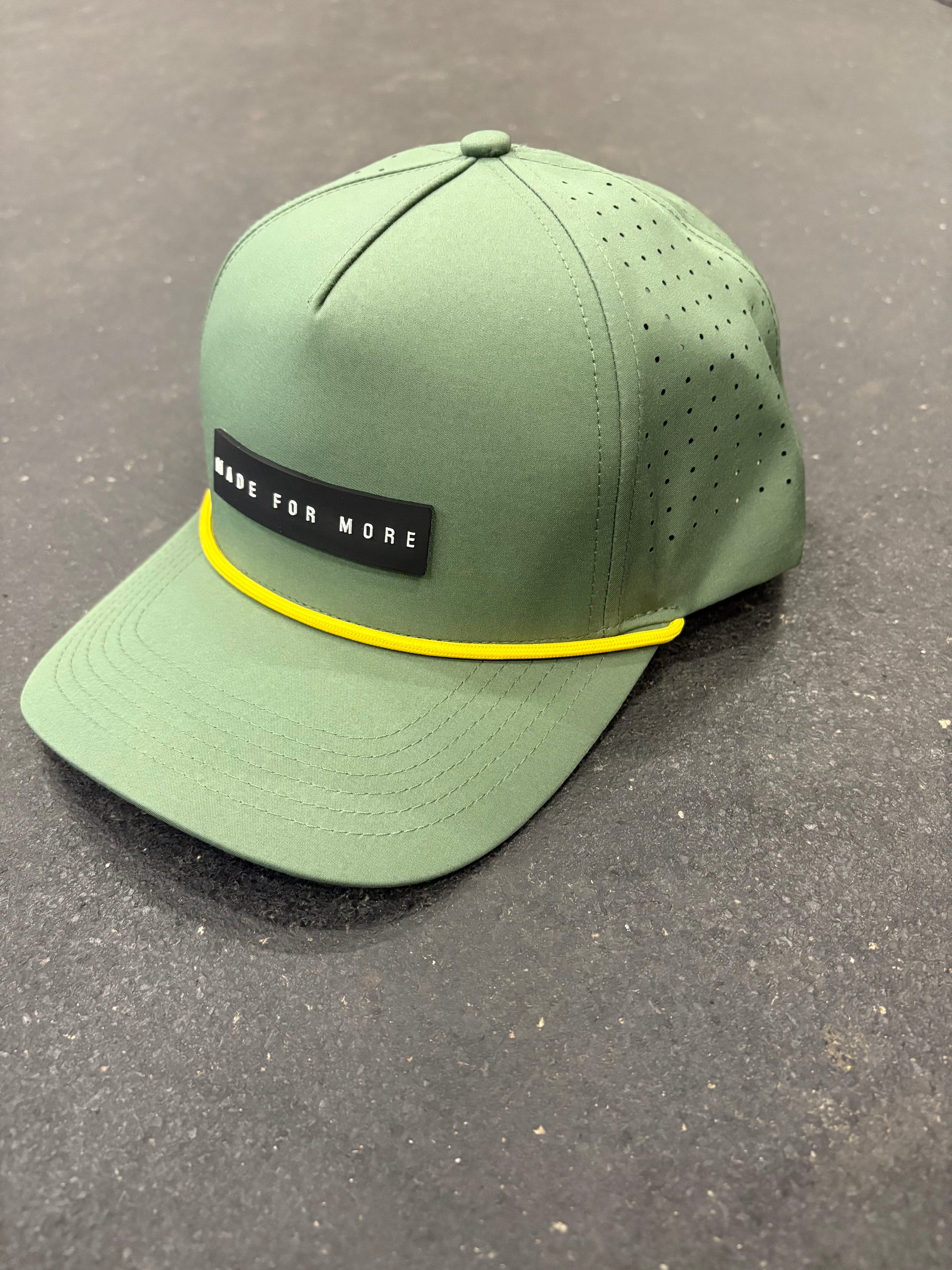 MADE FOR MORE Performance Hat