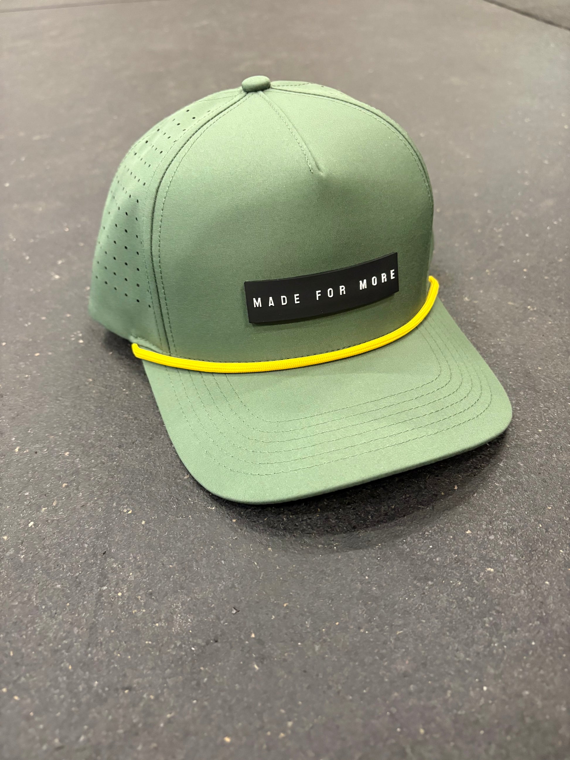 MADE FOR MORE Performance Hat
